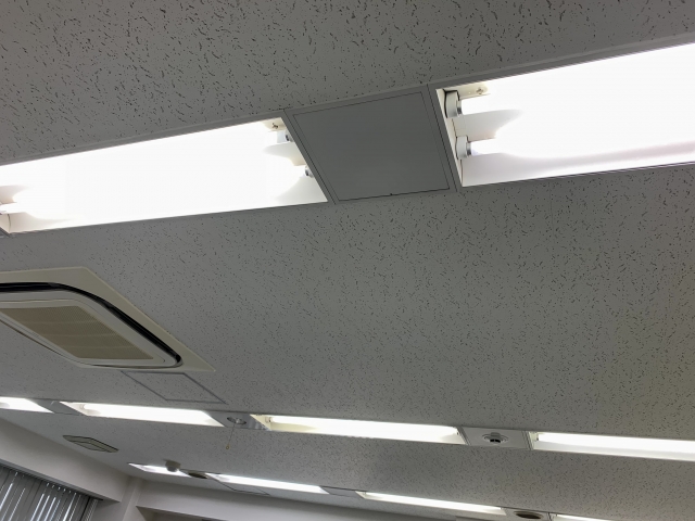 オフィスの照明器具
