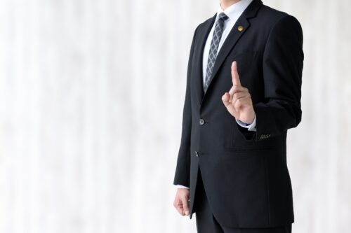 中小企業経営強化税制で太陽光発電を導入するメリットとは？即時償却・税額控除の仕組みをわかりやすく解説